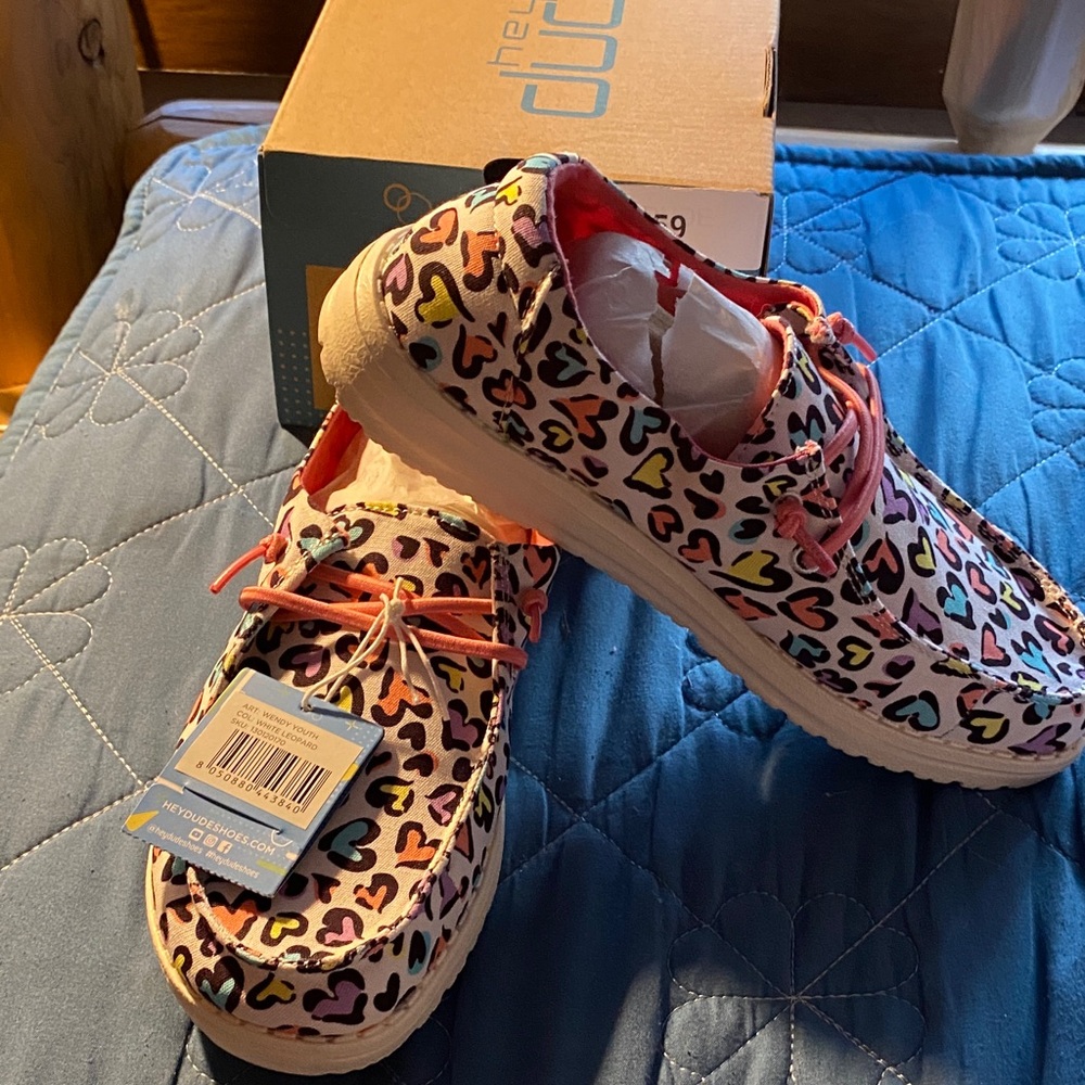 Hey Dude Kids' White Leopard Sneakers Y5, W6